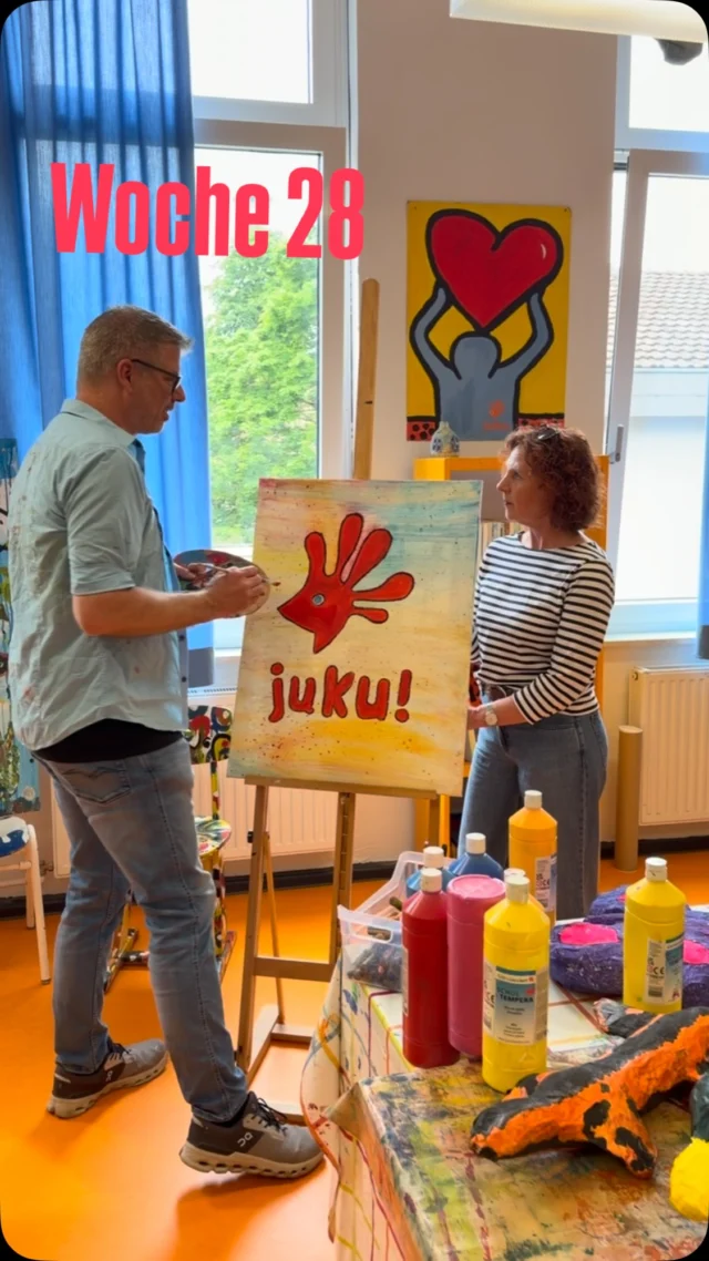 50 Jahre 50 Projekte Wir haben die Jugendkunstschule in Delmenhorst mit einer Spende unterstützt. #mausolf #delmenhorst #wärmepumpe #50jahre50projekte #ganderkesee 🎨🎨
Die Juku besteht seit über 25 Jahren und setzt sich zum Ziel, Kinder und Jugendliche spielerisch an Kunst heranzuführen und ihr Selbstvertrauen zu stärken! 
Uns liegt es sehr am Herzen, dass auch Kindern aus Familien mit geringem Einkommen an unseren Angeboten teilnehmen können. Mit Eurer Unterstützung ist uns das möglich! Auch ist es uns wichtig, mit besonderen Materialien zu arbeiten, die im Schulalltag keine Verwendung finden.