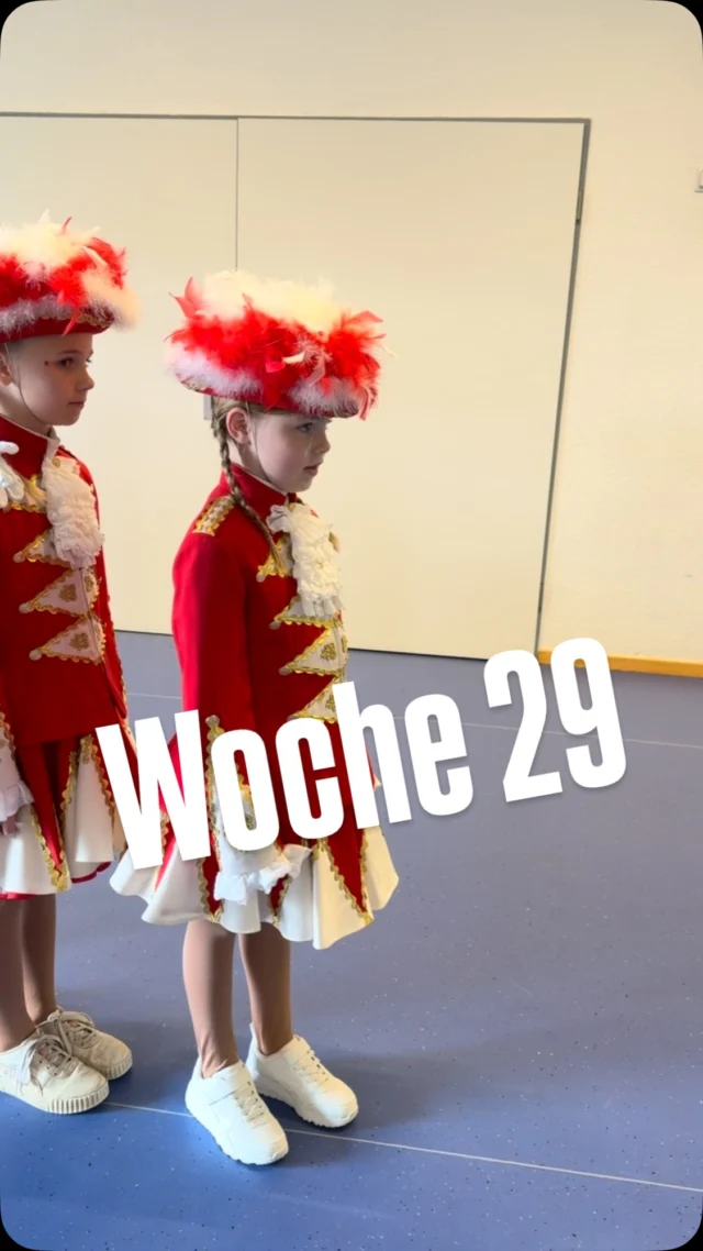50 Jahre 50 Projekte Der Förderverein der Kinder- und Jugendgarden bei der GGV e. V. unterstützt die vier Kinder- und Jugendgarden des Ganderkeseer Faschings mit derzeit rund 70 bis 80 Kindern. Die Finanzierung erfolgt durch verschiedene Aktionen, wie beispielsweise den GGV Weihnachtsmarkt.
Um der großen Nachfrage nach einem Platz in einer Garde gerecht zu werden, gründet der Förderverein derzeit eine weitere Jugendgarde. Die Spende der Mausolf GmbH wird für die kostenintensive Anschaffung der neuen Uniformen verwendet.
Der Förderverein bedankt sich herzlich für diese tolle Unterstützung!
Weitere Informationen findet ihr unter: www.fasching-ganderkesee.de/foerderverein-der-kinder-und-jugendgarden-in-der-ggv#mausolf #delmenhorst #50jahre50projekte #wärmepumpe #faschingumdenring